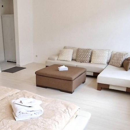 Luna City-Apartment 80Qm 2 Zimmer 2 Baeder 20Km Messe Airport Крефельд Экстерьер фото