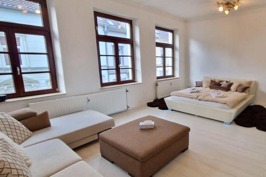 Luna City-Apartment 80Qm 2 Zimmer 2 Baeder 20Km Messe Airport Крефельд Экстерьер фото